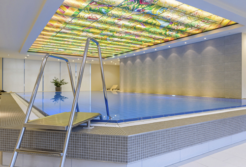 Schwimmbad des Maritim Hotel Bremen